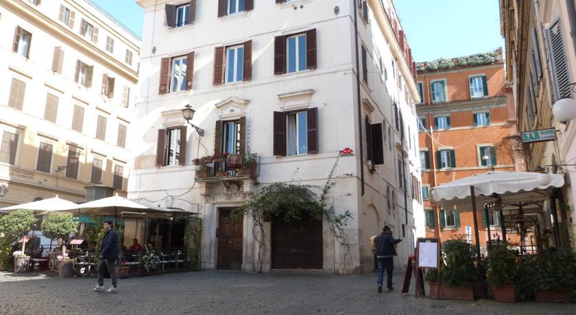 Colosseo Homerents 2 Apartment